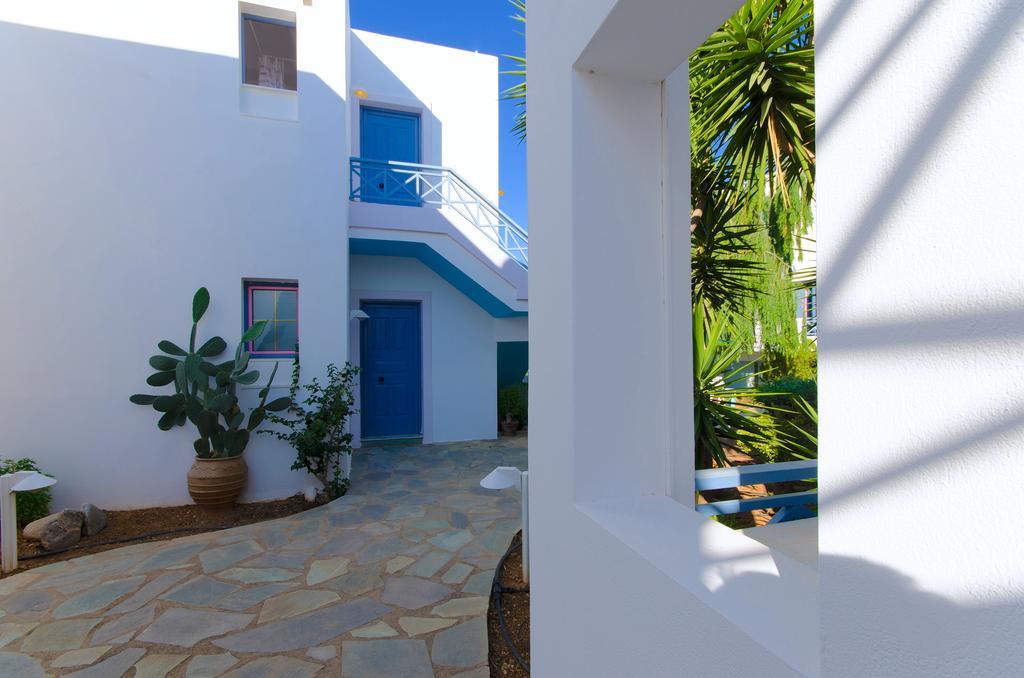 Cybele Apartments Makrýgialos Exteriör bild